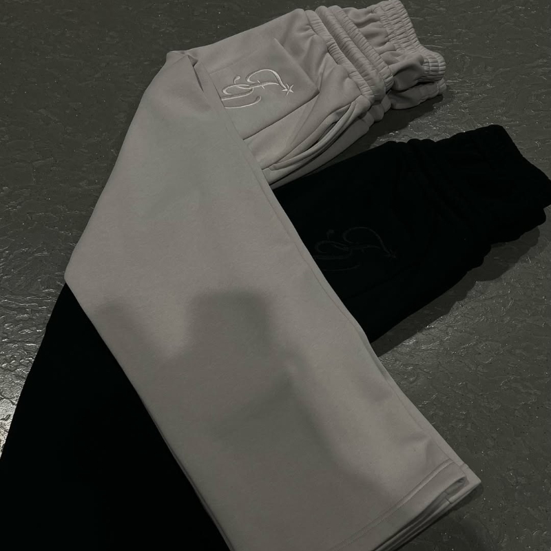 Street Fashion Usa - 原宿AT、Y2K、USA、無地、ドキュメント、刺繍文字、カジュアルパンツ、ヒップホップ、クローズアップ、Wストリング、サイズ、ジョギング