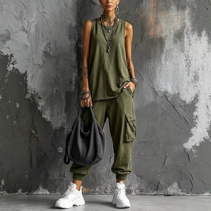 レディース無地ノースリーブ丸首ニットタンクトップカーゴジョガ - Street Fashion Art のレビューと価格