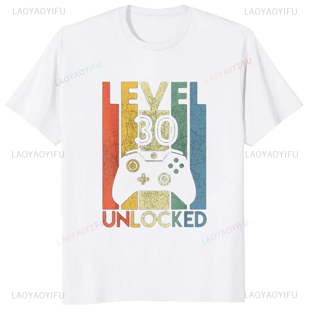 男性用の30レベルのロック解除されたTシャツ,カジュアルなス - Street Fashion Art のレビューと価格