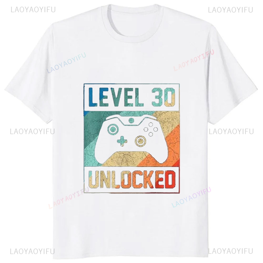 男性用の30レベルのロック解除されたTシャツ,カジュアルなス - Street Fashion Art のレビューと価格