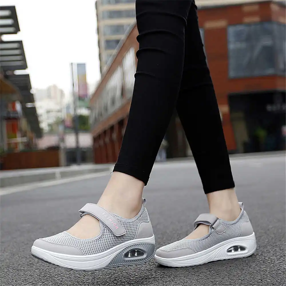 メンズカラースニーカー,ウォーキングスケート,バスケットボー - Street Fashion In Vietnam のレビューと価格
